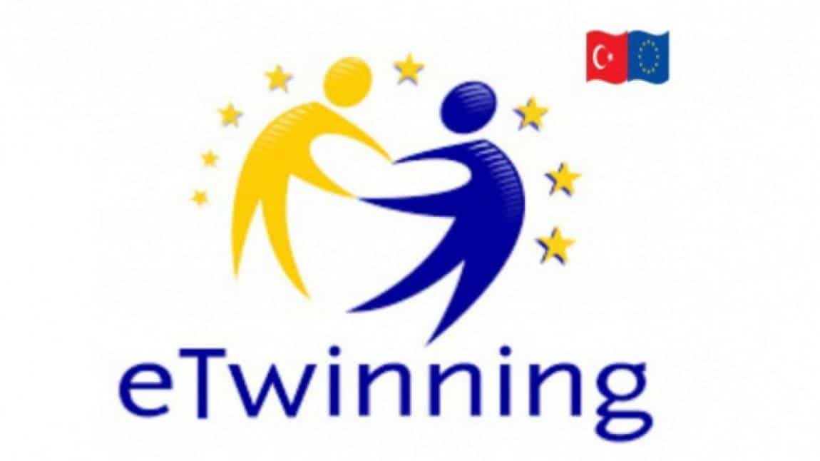 eTwinning Projemiz İçin Logo Seçimi